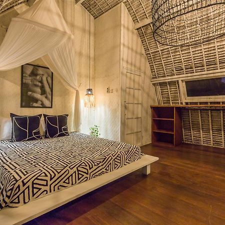 チャングー Eco Bamboo Bungalow 3ヴィラ エクステリア 写真